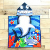 Cape de bain enfant requin bleu